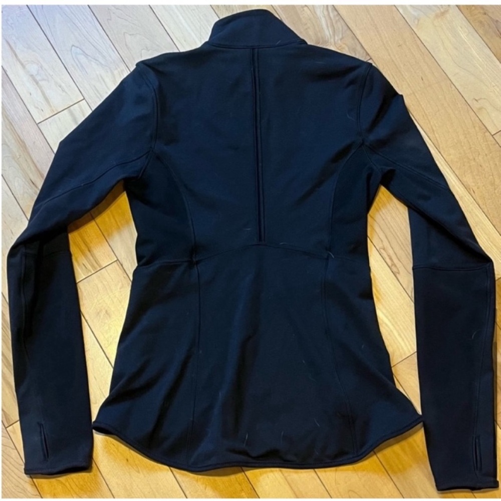 Lululemon Mesh Is More Jacket zip up in Black size six (6) - Picture 8 of 11